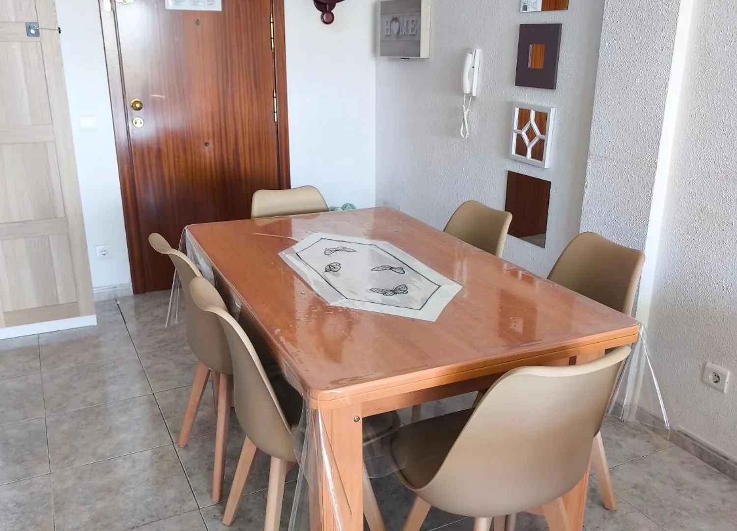 Appartement Tout Confort Terrasse 21 M2 Pleins Sud Wifi Proche Port Aventura Centre Et Plage 2 Chambres 2 Sdb Piscine Salou